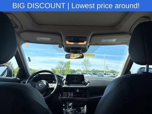 Used 2024 Nissan Rogue SV w/ SV Premium Package AWD/4WD image 17