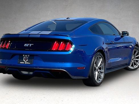 Used 2017 Ford Mustang GT Premium w/ Equipment Group 401A RWD image 34