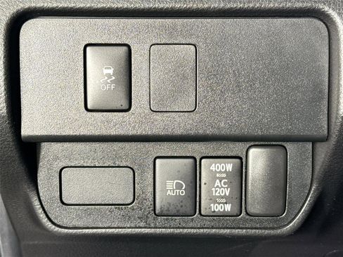 Certified 2022 Toyota Tacoma TRD Sport image 13