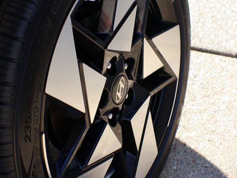 New 2026 Hyundai Kona Limited image 41