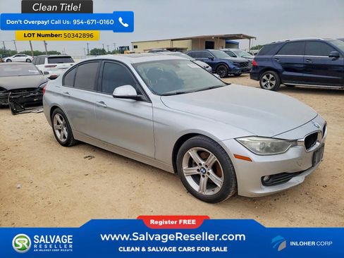Used 2014 BMW 320i Sedan RWD image 5