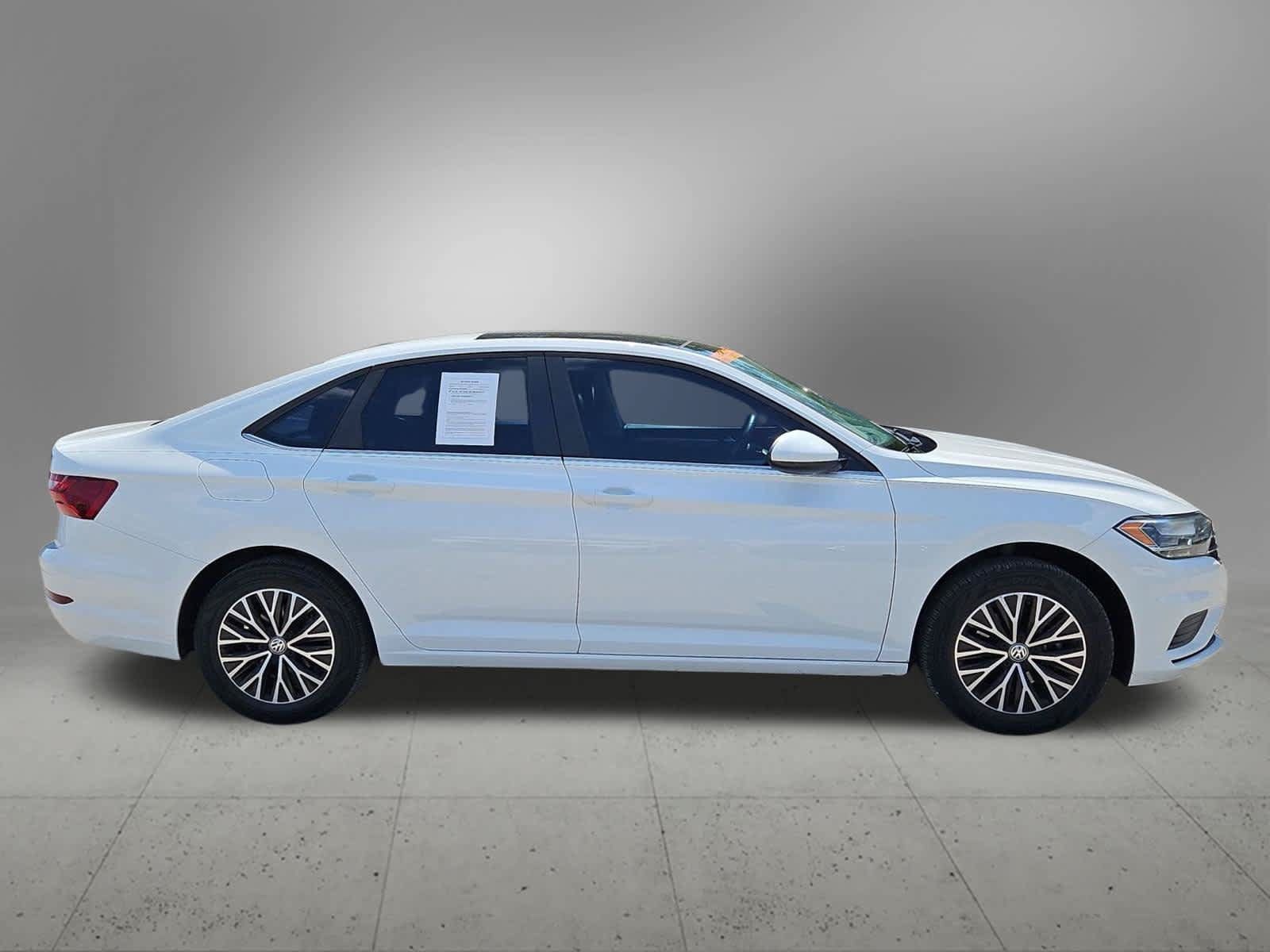 Used 2020 Volkswagen Jetta SE w/ SE Cold Weather Package FWD image 7