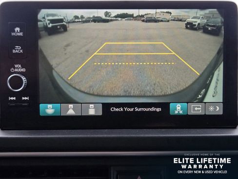 Used 2023 Honda Pilot EX-L image 15