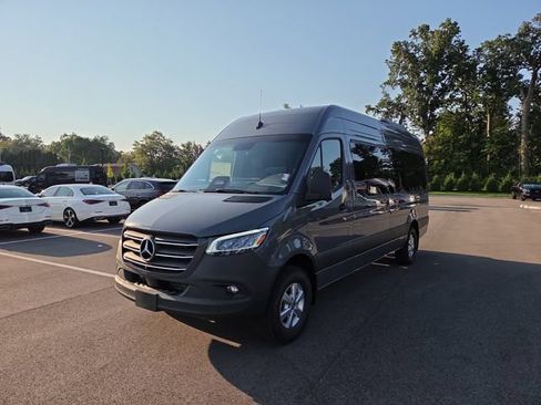New 2026 Mercedes-Benz Sprinter 2500 image 8