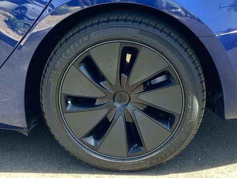 Used 2025 Tesla Model 3 Long Range RWD image 27