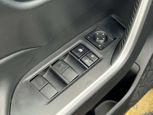 Used 2024 Toyota RAV4 LE AWD/4WD image 13