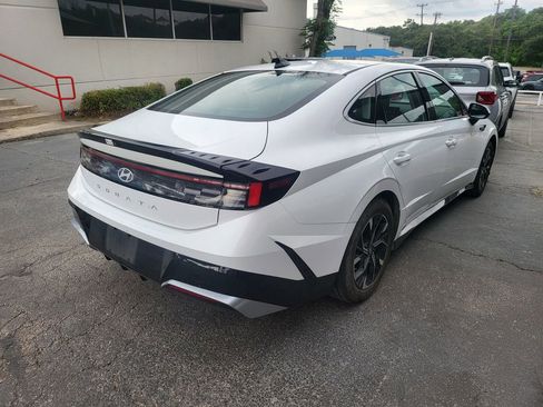 Used 2025 Hyundai Sonata SEL FWD image 8