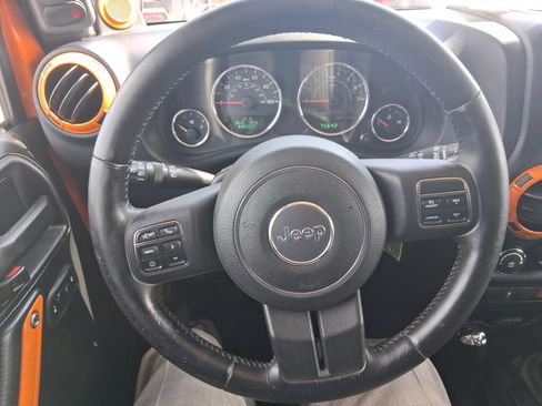 Used 2012 Jeep Wrangler Sahara w/ Dual Top Group AWD/4WD image 6