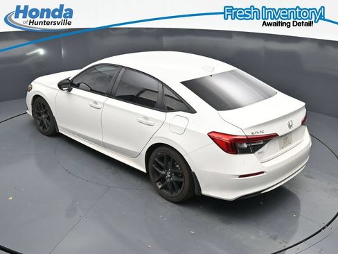 Used 2024 Honda Civic Sport image 23