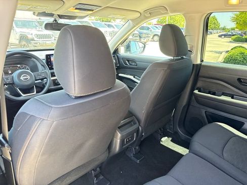 Used 2026 Nissan Pathfinder S AWD/4WD image 29