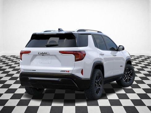 New 2026 GMC Terrain AT4 AWD/4WD image 4