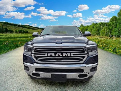 Used 2019 RAM 1500 Laramie w/ Bed Utility Group AWD/4WD image 2