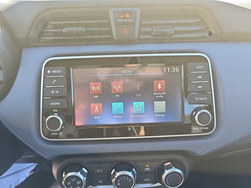 New 2025 Nissan Versa SV w/ Trunk Package FWD image 16