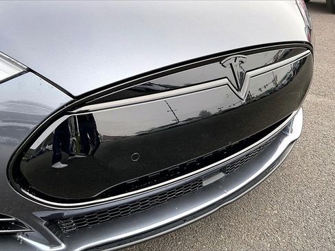 Used 2016 Tesla Model S 90D image 26