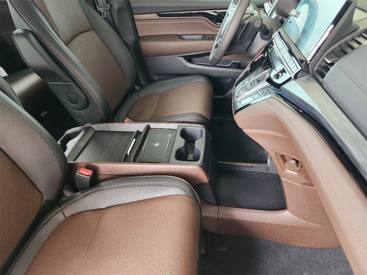 New 2027 Honda Odyssey Elite image 12