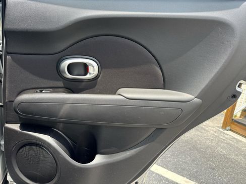 Used 2019 Kia Soul + FWD image 20