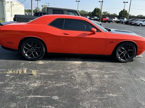 Used 2023 Dodge Challenger R/T w/ Blacktop Package image 2
