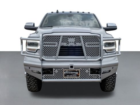 Used 2022 RAM 3500 Laramie AWD/4WD image 3