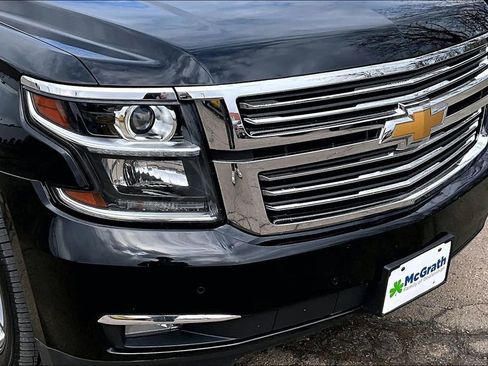 Used 2018 Chevrolet Suburban Premier image 33