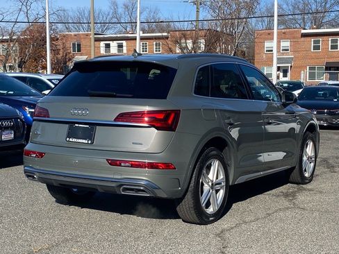 Used 2024 Audi Q5 e Premium Plus image 3