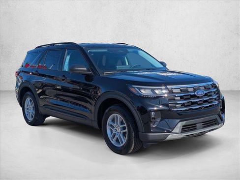 New 2026 Ford Explorer Active w/ Active Comfort Package RWD image 7
