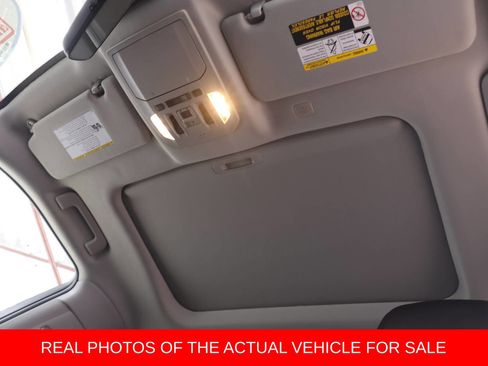 Used 2022 Toyota Highlander XLE image 14