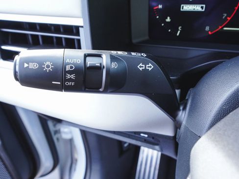 New 2026 Mitsubishi Outlander SEL image 22