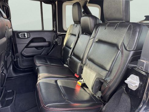 Certified 2021 Jeep Wrangler Unlimited Rubicon image 11