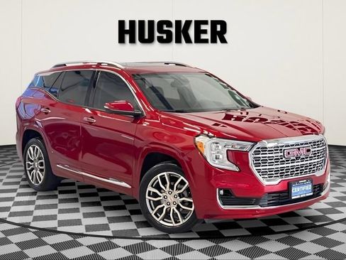 Used 2023 GMC Terrain Denali w/ Denali Premium Package image 1