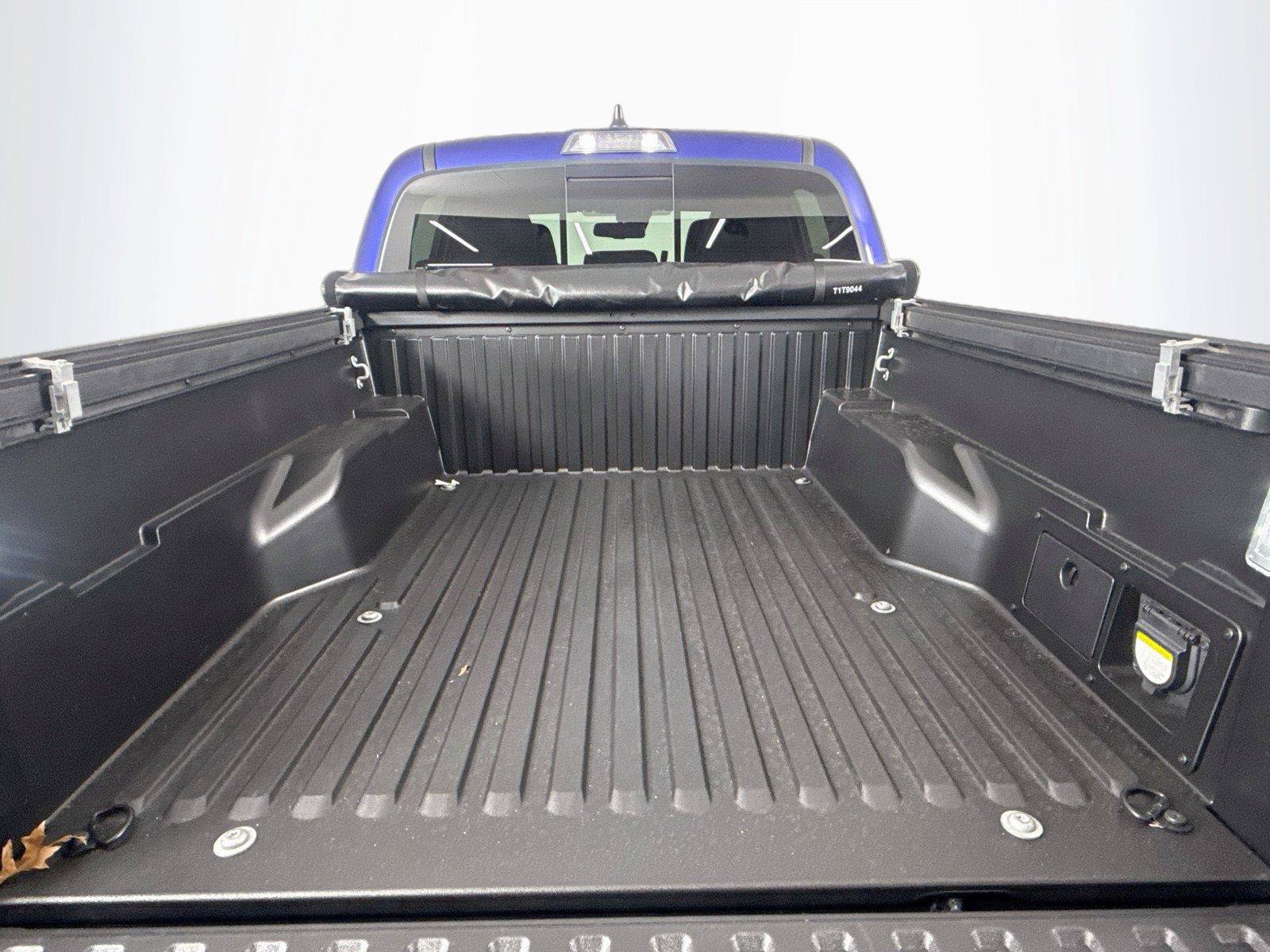 Certified 2023 Toyota Tacoma TRD Off-Road AWD/4WD image 35
