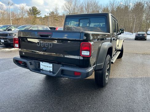 New 2026 Jeep Gladiator Sport image 5