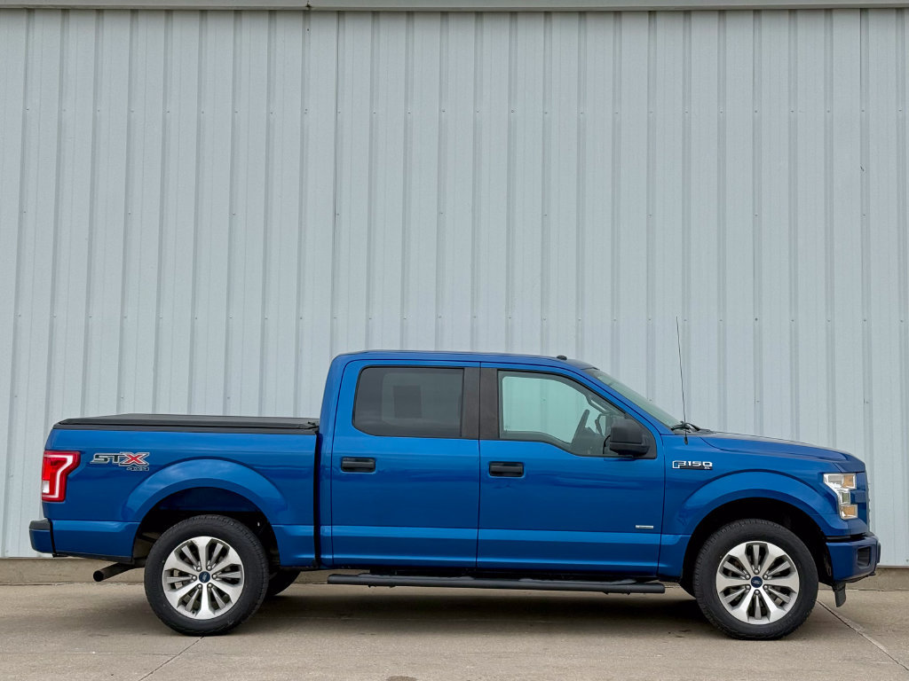 Used 2017 Ford F150 XL w/ Equipment Group 101A Mid AWD/4WD image 7