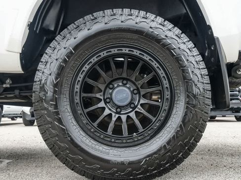 Used 2023 Toyota Tacoma TRD Sport RWD image 13