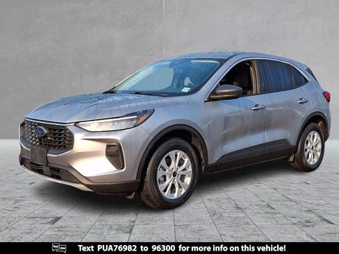 Used 2023 Ford Escape Active AWD/4WD image 1