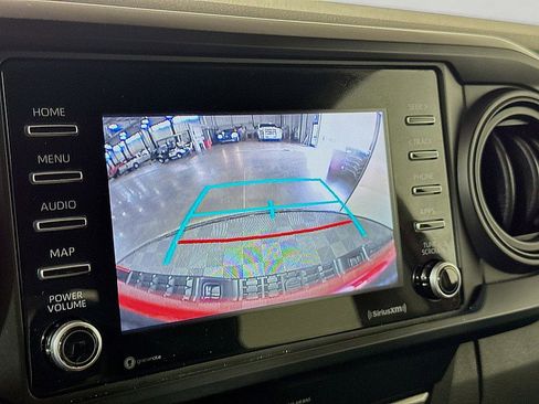 Used 2020 Toyota Tacoma SR image 15