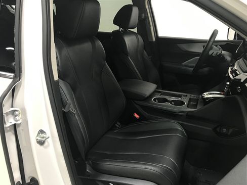 Used 2025 Acura MDX SH-AWD w/ Technology Package image 8