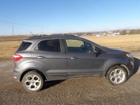 Used 2021 Ford EcoSport SE w/ SE Appearance Package image 5