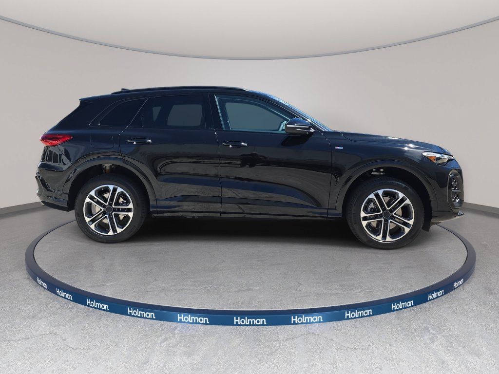 New 2026 Audi Q5 2.0T AWD/4WD image 4