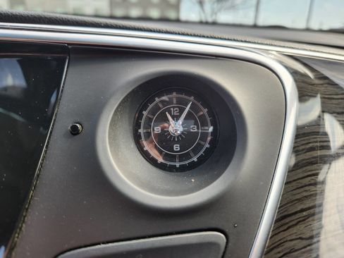 Used 2016 Buick Envision Premium AWD/4WD image 28