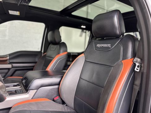 Used 2017 Ford F150 Raptor w/ Equipment Group 802A Luxury AWD/4WD image 16