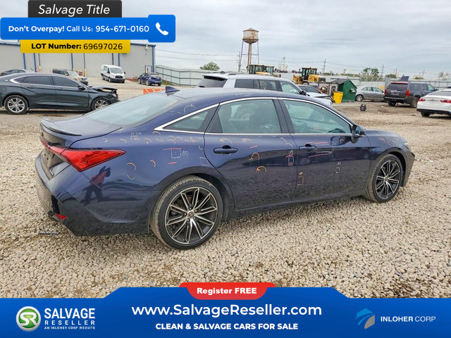 Used 2022 Toyota Avalon Touring w/ Advanced Safety Package FWD image 4