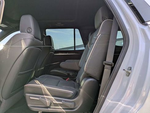 New 2026 Cadillac Escalade Luxury w/ Touring Package AWD/4WD image 14