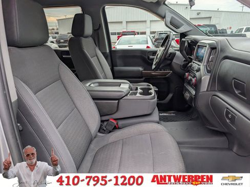 Used 2020 Chevrolet Silverado 1500 RST image 13