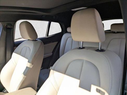 Used 2018 BMW X2 xDrive28i image 17