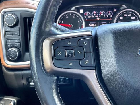 Used 2021 Chevrolet Silverado 2500 High Country w/ Z71 Off-Road Package AWD/4WD image 19