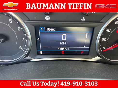 Used 2024 GMC Terrain SLE w/ Driver Convenience Package AWD/4WD image 11
