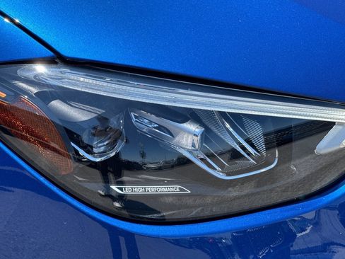 Used 2025 Mercedes-Benz C 300 4MATIC Sedan image 11
