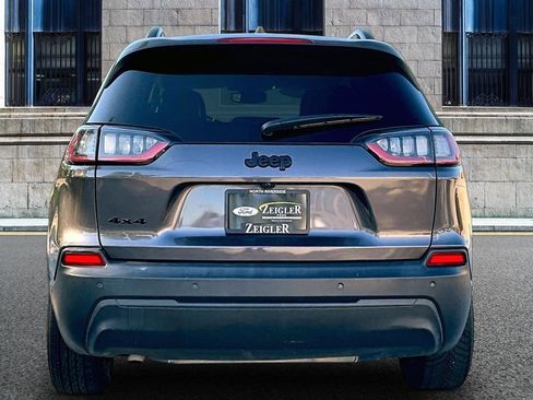 Used 2023 Jeep Cherokee Altitude Lux AWD/4WD image 4