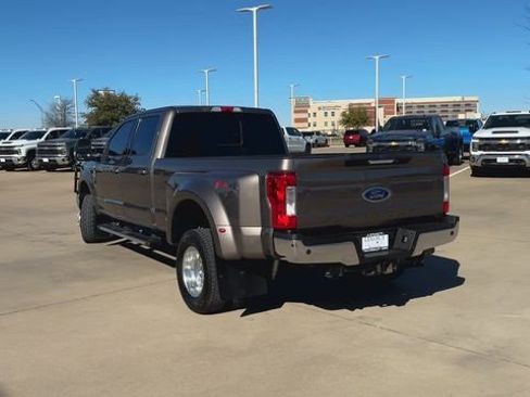 Used 2019 Ford F350 Lariat w/ Lariat Value Package image 7