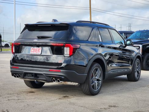 New 2026 Ford Explorer ST AWD/4WD image 4